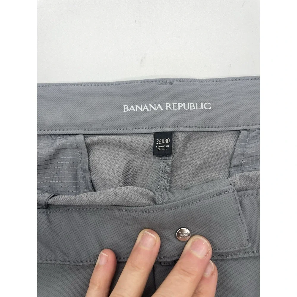 Banana Republic Men's Performance Stretch Golf Casual Office Gray Pants Travel